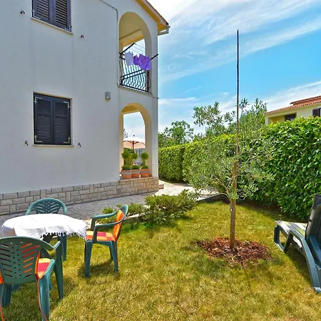 Apartment Slavica 590 *