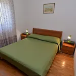 Slavica 590 Διαμέρισμα Fažana