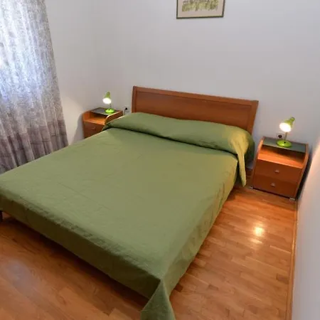 Slavica 590 Lägenhet