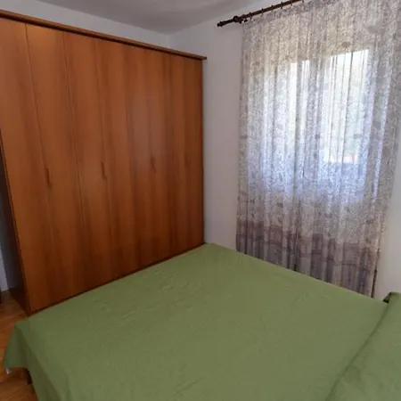 Slavica 590 Lägenhet *