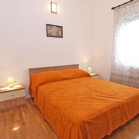 Slavica 590 Διαμέρισμα Fažana